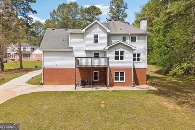 Spacious 5BR/2.5BA home offering 3,349 sq ft in a quiet - photo 23