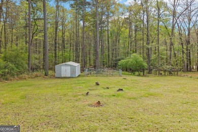 Spacious 5BR/2.5BA home offering 3,349 sq ft in a quiet - photo 24