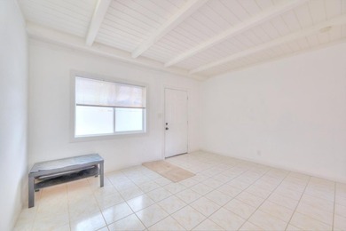 Triplex property located at 6029 MacArthur Blvd in Oakland - photo 5