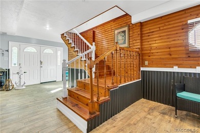 Discover the perfect blend of coastal charm and laid-back - photo 27