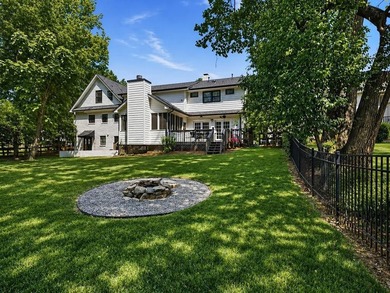 Tucked away on a quiet, social cul-de-sac in one of Buckhead's - photo 28