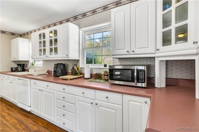 Discover the perfect blend of coastal charm and laid-back - photo 31