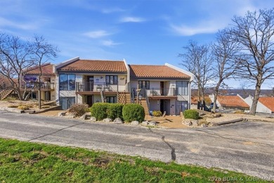 This spacious 1,500 sq. ft. 2BR/2BA condo is ideally located on - photo 32