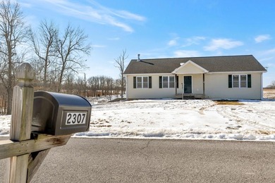 (private lake, pond, creek) Home For Sale in Hopkinsville Kentucky