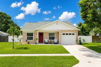 Welcome to 1450 Denlow Lane an immaculately maintained CBS home - photo 3