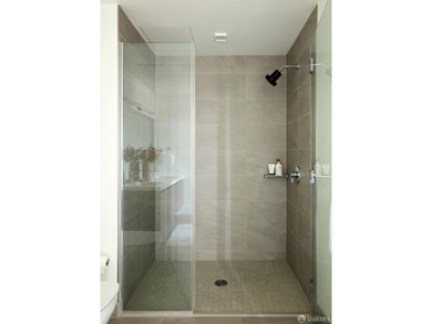 Situated on the 11th floor, this luminous two-bedroom, two-bath - photo 14