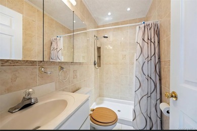Welcome to the ultimate beach lifestyle! Positioned in the heart - photo 21