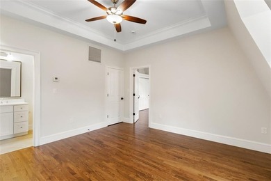 LOCATION, LOCATION, LOCATION. Move Right in to this Fully - photo 21