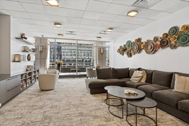 Enjoy sweeping Chicago River and skyline views from this - photo 28