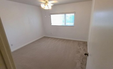 This spacious 2-bedroom, 2-bathroom penthouse condo offers - photo 10