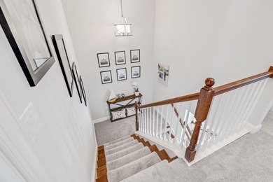 This stunning Fontana townhome offers a bright, open concept - photo 18