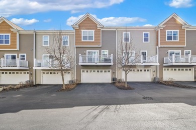 This stunning Fontana townhome offers a bright, open concept - photo 19