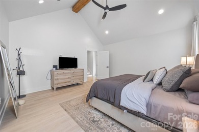 Welcome to this exceptional 5-bedroom (4 bedrooms per septic - photo 27