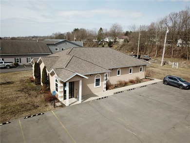Prime Commercial Opportunity: Versatile 2,412 SF professional - photo 35