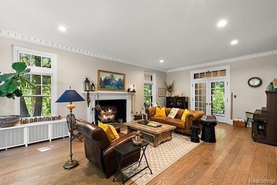 Award-winning historic restoration set on a rare 2.5-acre lot - photo 6