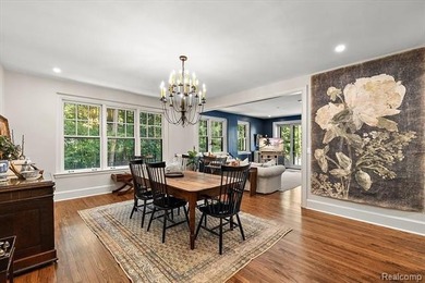 Award-winning historic restoration set on a rare 2.5-acre lot - photo 7