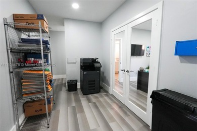 Prime Free-Standing Commercial Building on S. Dixie Highway - - photo 24