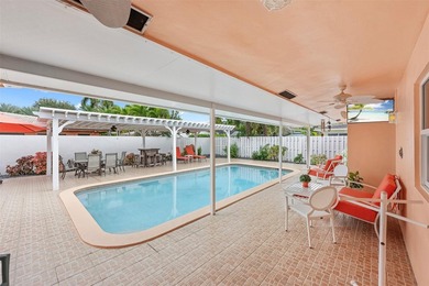 Meticulously maintained and move-in ready, this 3 bedroom + den - photo 6