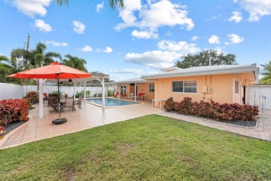 Meticulously maintained and move-in ready, this 3 bedroom + den - photo 8