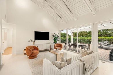 Nestled on a quiet cul-de-sac within the prestigious Seagate - photo 9