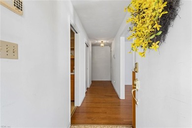 This charming 3BD, 2BA all-brick rancher in Hampton offers - photo 7