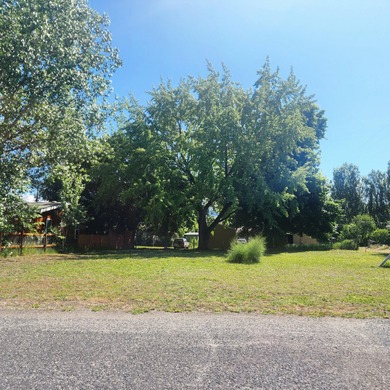 Lake Roosevelt Lot For Sale in Kettle Falls Washington