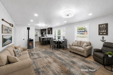PERFECT IN-TOWN LOCATION! This completely remodeled home sits on - photo 4