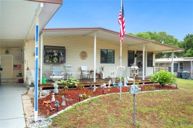 Mud Lake Home Sale Pending in Polk City Florida