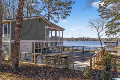 Lay Lake Home For Sale in Sylacauga Alabama