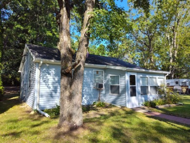 Lake Home Active Under Contract in Quincy, Michigan