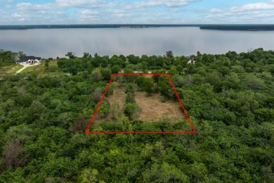 Cedar Creek Lake Lot For Sale in Kemp Texas