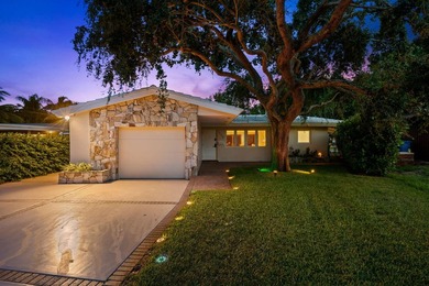 Waterfront Tropical Paradise in Oakland Park Experience - photo 3