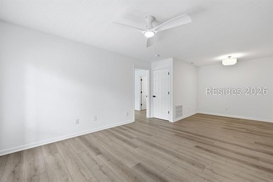 Welcome to The Estates at Westbury! Renovated in 2026! This - photo 14