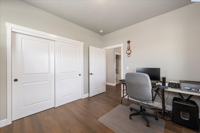 MLS# 294479 Welcome to easy, low-maintenance living in the - photo 20