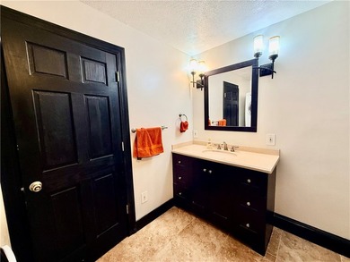 Welcome home to this beautifully maintained 3-bedroom, 2-bath - photo 22