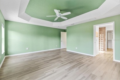 Painted driveway and garage, Beautiful landscaped ASPEN floor - photo 40