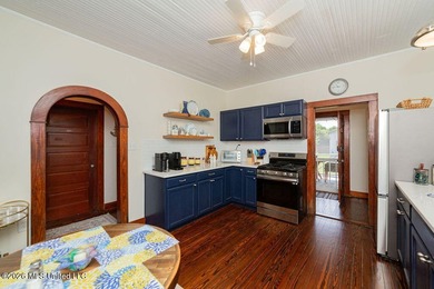 Welcome to this beautifully renovated 2-bedroom, 1.5-bath home - photo 3