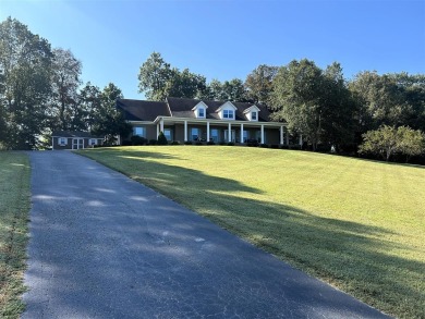 Lake Home For Sale in Bowling Green, Kentucky