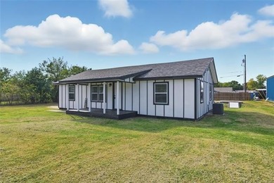 Lake Hudson Home For Sale in Salina Oklahoma