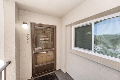 Lake Tarpon Condo For Sale in Tarpon Springs Florida