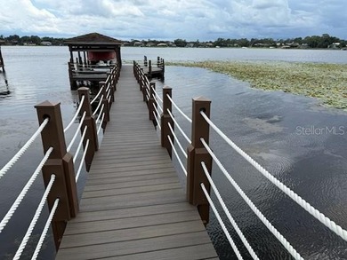 WOW! SPECTACULAR LAKEFRONT WITH AMAZING SUNSET VIEW. 6-7 BEDROOM - photo 2