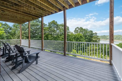 Rare Opportunity! Welcome to this stunning custom built - photo 11