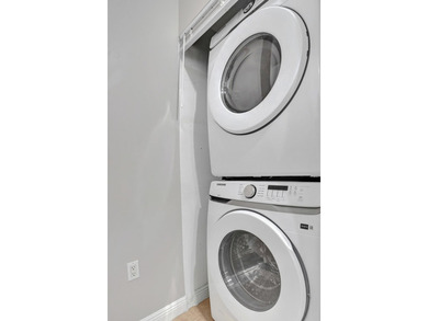 Beautifully updated 1-bedroom, 1-bath condo in sought after Casa - photo 12