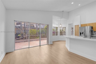 BEAUTIFUL ONE-STORY HOME IN THE EXCLUSIVE HIBISCUS ISLAND - photo 13