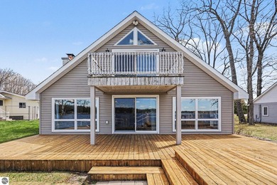 MOTIVATED SELLER!!!!!TURNKEY LAKEFRONT HOME ON ALL SPORTS LONG - photo 4