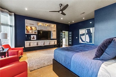 Welcome to Bubbling Springs, a one-of-a-kind private estate just - photo 18