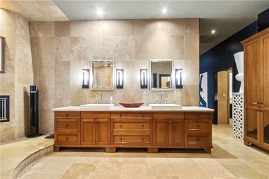 Welcome to Bubbling Springs, a one-of-a-kind private estate just - photo 19