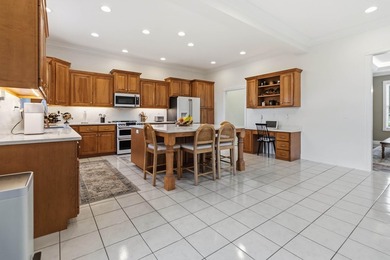 Rare Opportunity! Welcome to this stunning custom built - photo 23