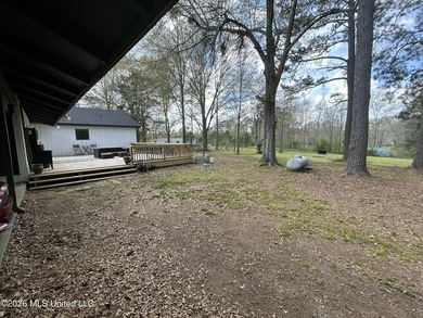 Welcome to this charming 3-bedroom, 2-bath farmhouse retreat - photo 31