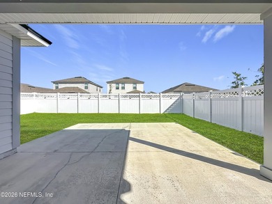 Priced to sell ! Welcome to your dream home in the desirable - photo 42